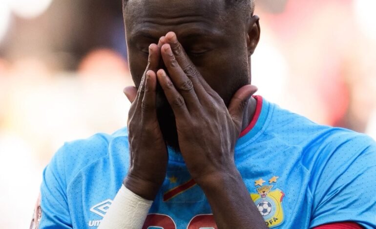 Football : Le LOSC saisit la FIFA après le retard de Mbemba