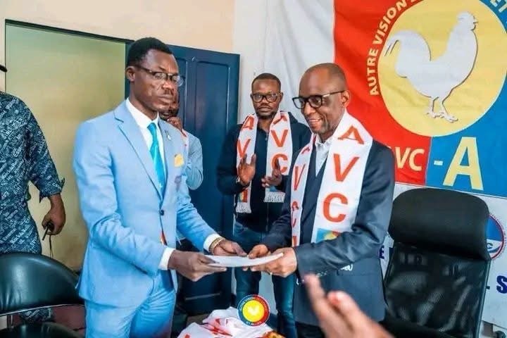 FOOTBALL – POLITIQUE : De l’euphorie des stades à l’arène politique, Michel Kuka dit LUMUMBA VEA change de terrain