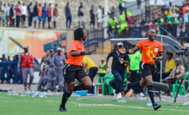 Illicocash Ligue 1 – Playoffs : Le derby V.Club–Les Aigles du Congo vire au chaos au stade Tata Raphaël