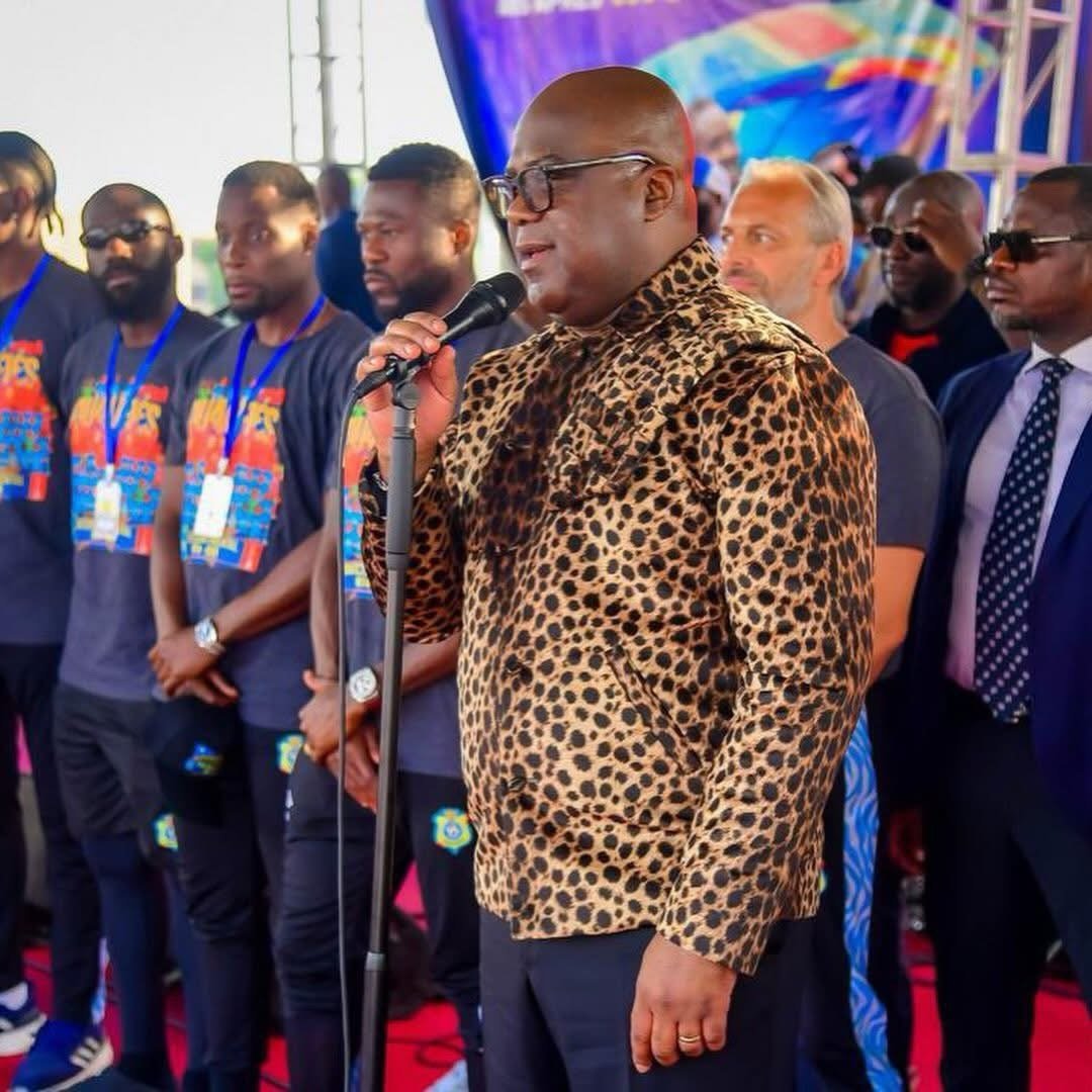 Football : Félix Tshisekedi promet 2 millions USD pour soutenir les clubs de Ligue 1