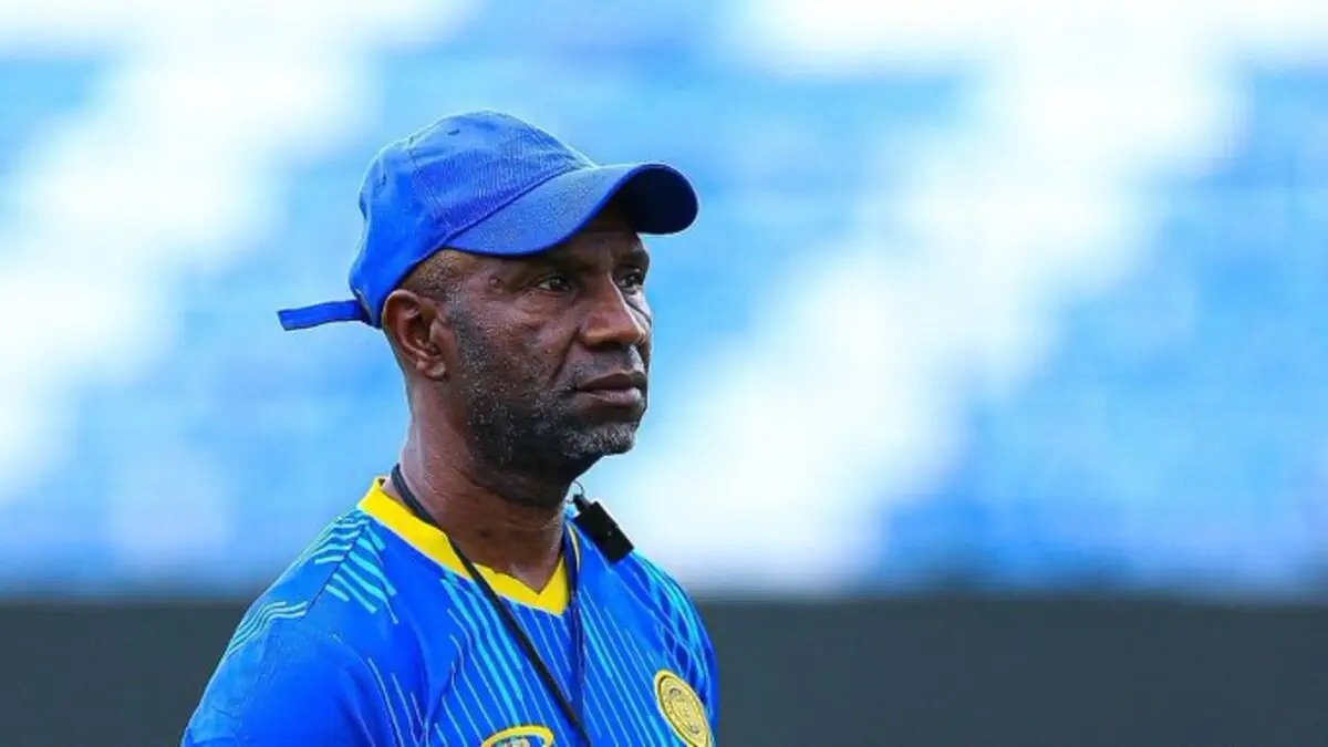 Football : Florent Ibenge dit non au Mali et prolonge avec Azam FC jusqu’en 2028