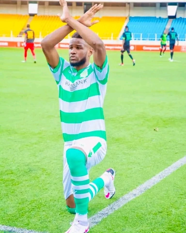 FOOTBALL : Dark Kabangu promet de ramener le DCMP en Afrique