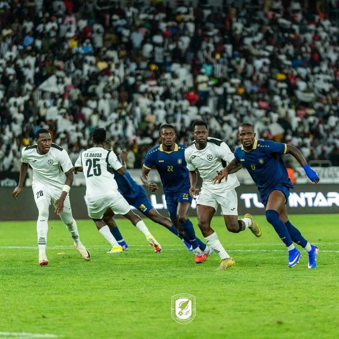 LIGUE DES CHAMPIONS CAF : LES AIGLES DU CONGO SE FONT DÉPLUMER FACE À L’APR DU RWANDA (3-0)