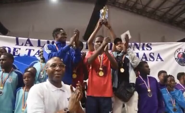 TENNIS DE TABLE : Kinshasa renoue avec son championnat des clubs après 25 ans d’absence